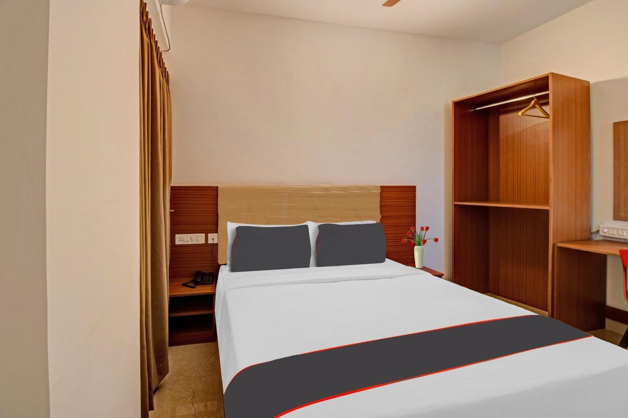 Super Collection O Petals Otium Business Hotel บังกาลอร์ ภายนอก รูปภาพ
