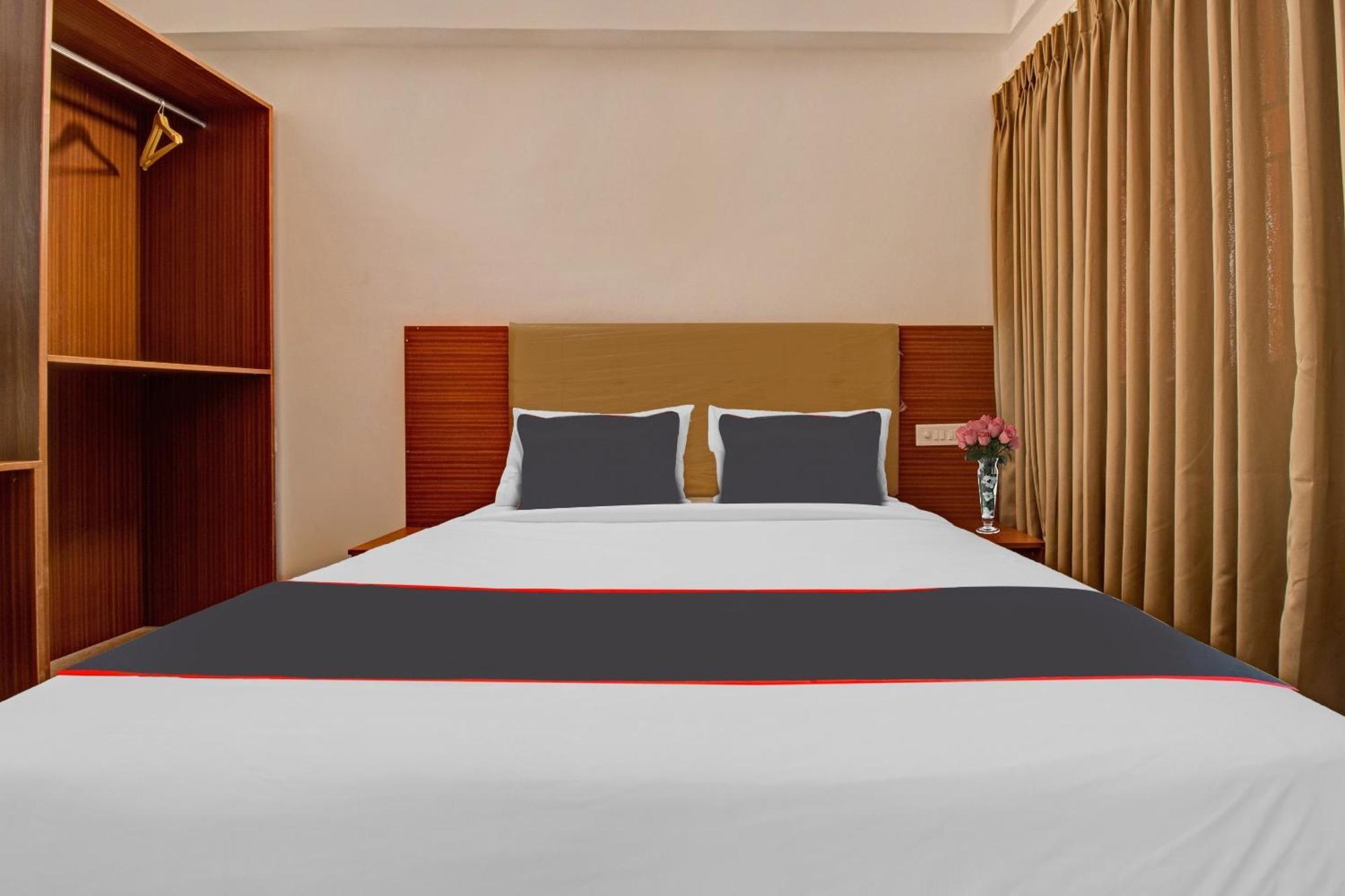 Super Collection O Petals Otium Business Hotel บังกาลอร์ ภายนอก รูปภาพ